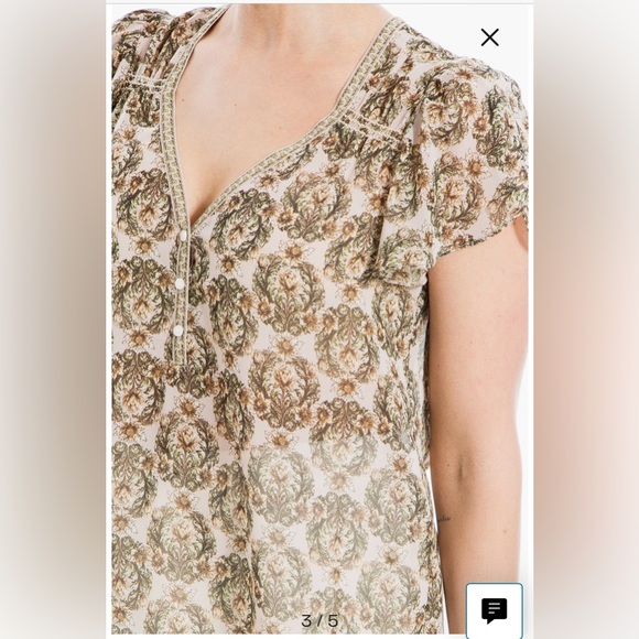 NWT MAX STUDIO Tulip Sleeve Dot Top - Picture 5 of 5